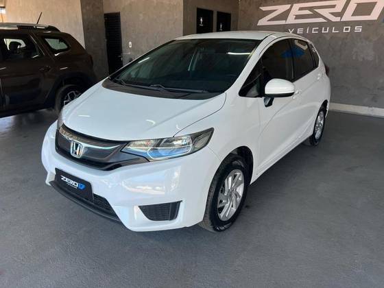 HONDA FIT 1.5 DX 16V FLEX 4P AUTOMÁTICO HONDA FIT 1.5 DX 16V FLEX 4P AUTOMÁTICO
